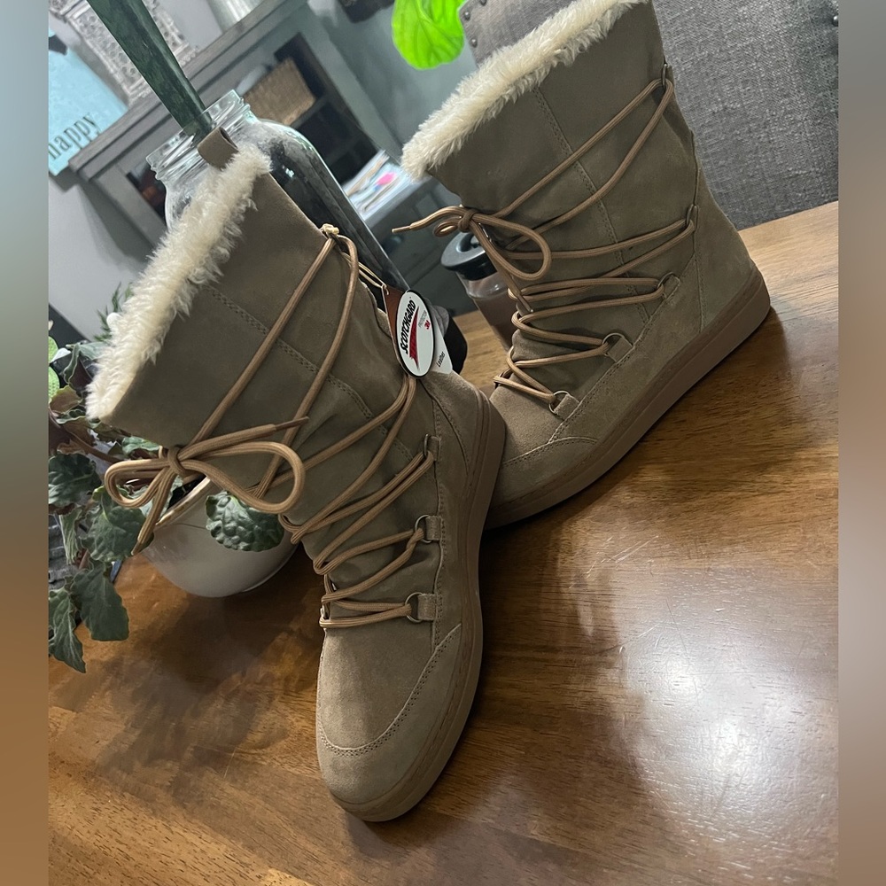 Earth Brand Zodiac suede leather boot